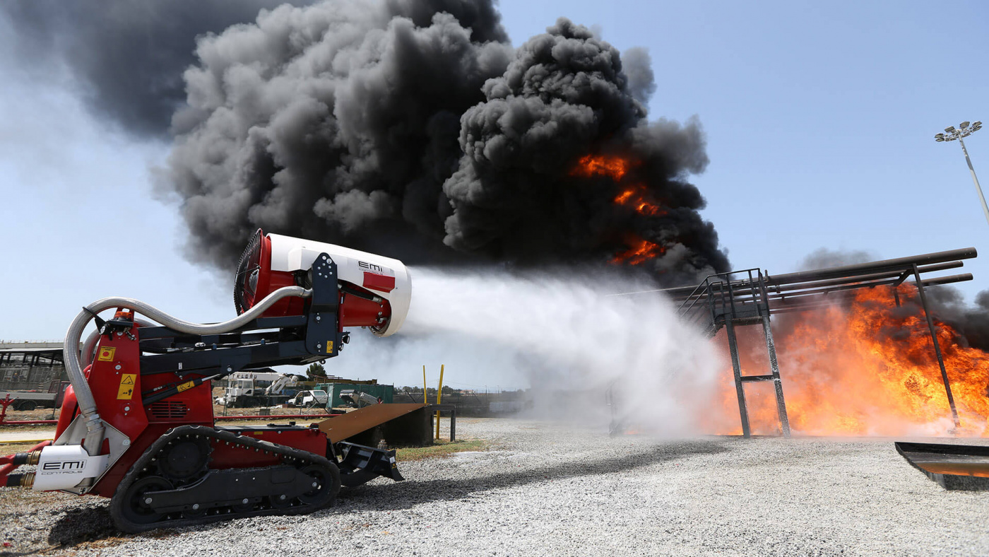 Maine company makes firefighting robots   newscentermaine.com