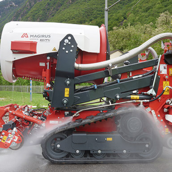 self-protection-firefightingrobot.jpg